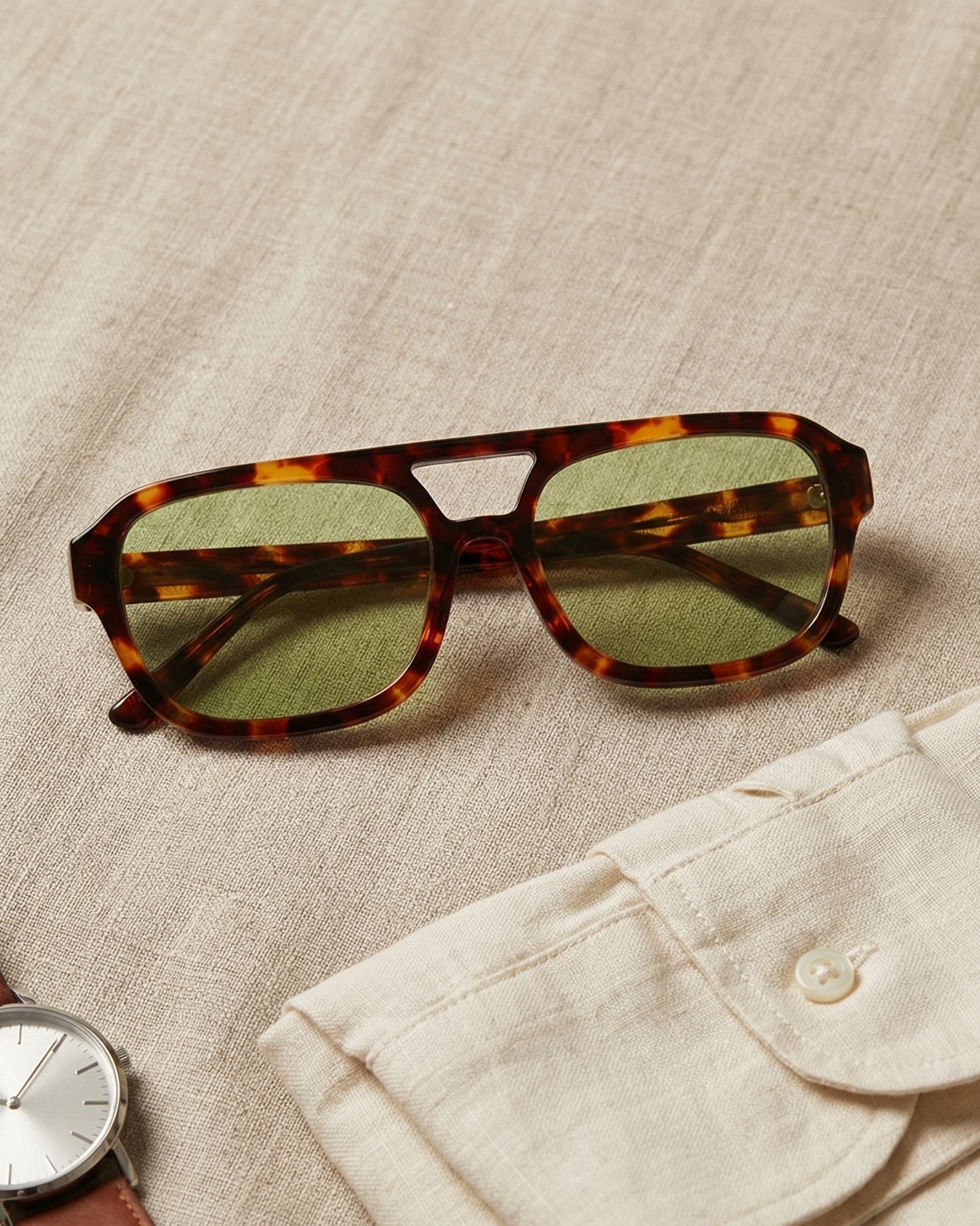 Pink Baby The Olive sunglasses with black frames and tinted lenses, stylish and protective eyewear for women.