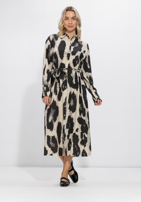 Pink Baby Massy abstract print belted shirt dress in black and beige, featuring a stylish collar and waist belt.