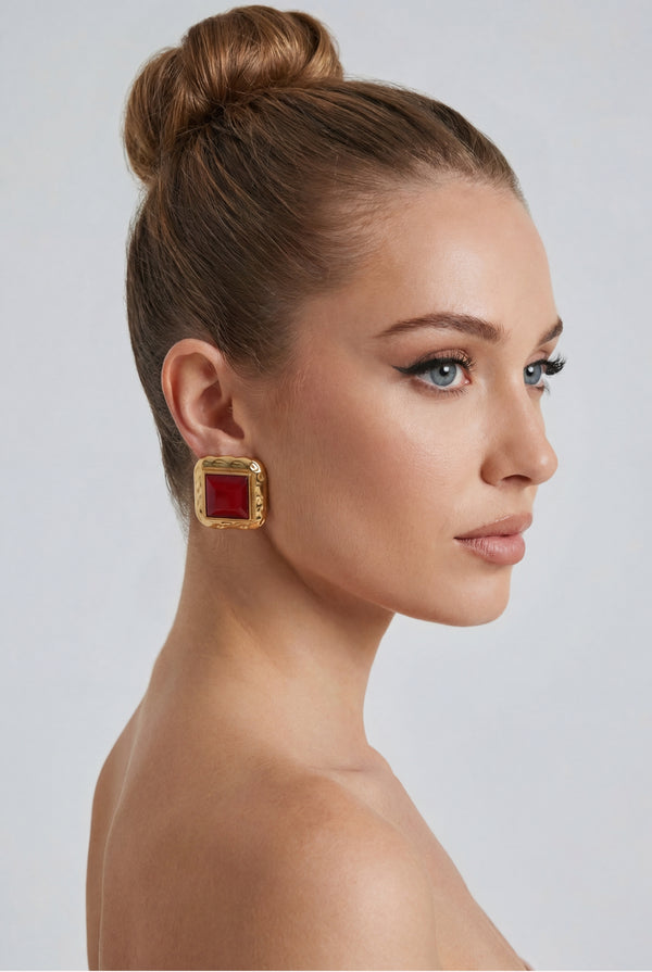 Capri Onyx Stud Earrings Red